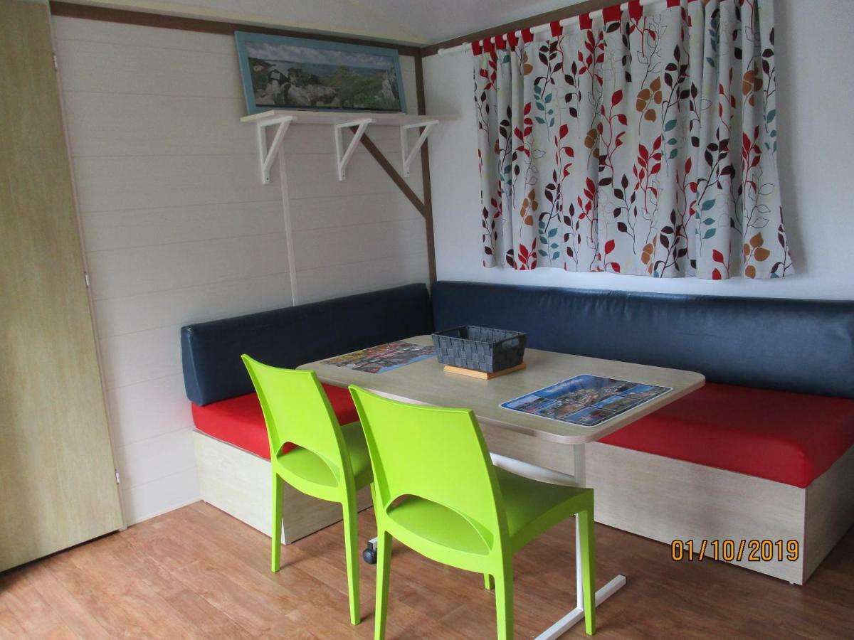 Les Mobile Home De Kerroyal Garlan Dış mekan fotoğraf